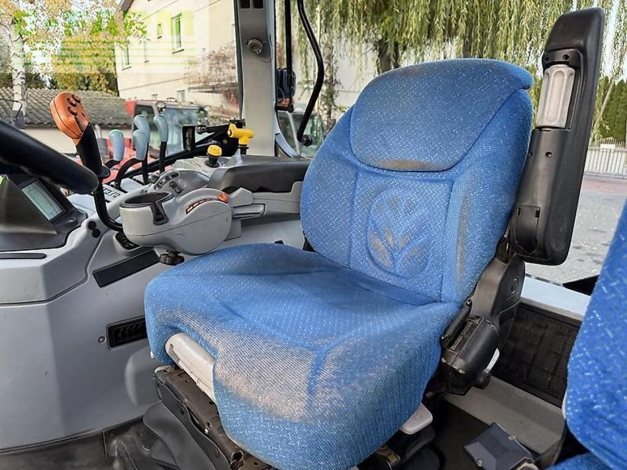 جرار New Holland t6070 powercommand: صور 12 جرار New Holland t6070 powercommand: صور 12