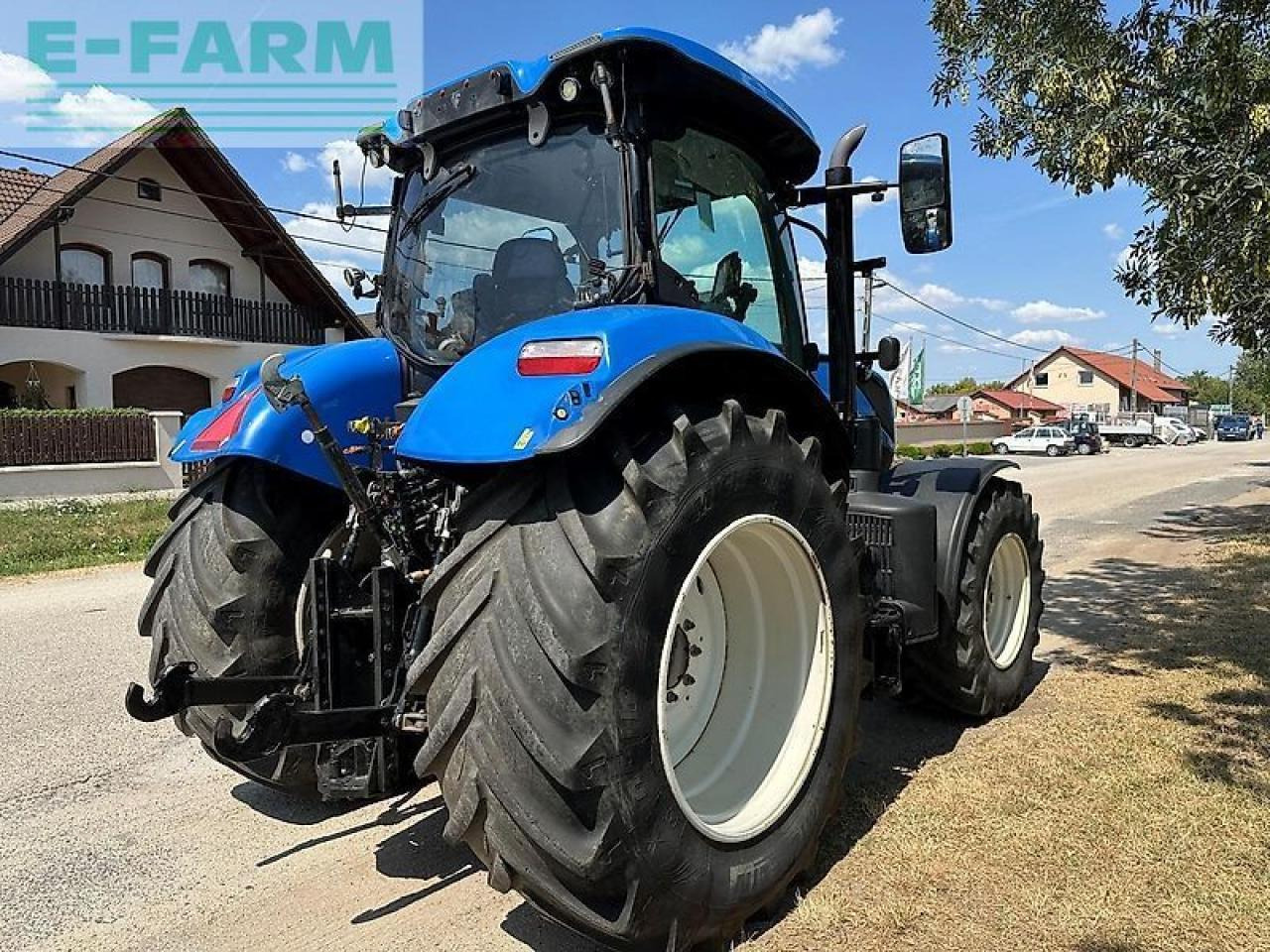 New Holland t7.210 - جرار: صور 5 New Holland t7.210 - جرار: صور 5