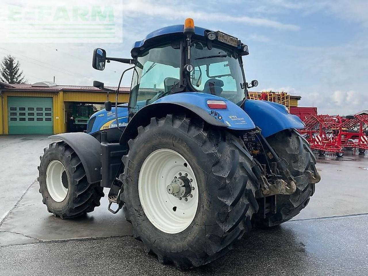 New Holland t7050 - جرار: صور 4 New Holland t7050 - جرار: صور 4
