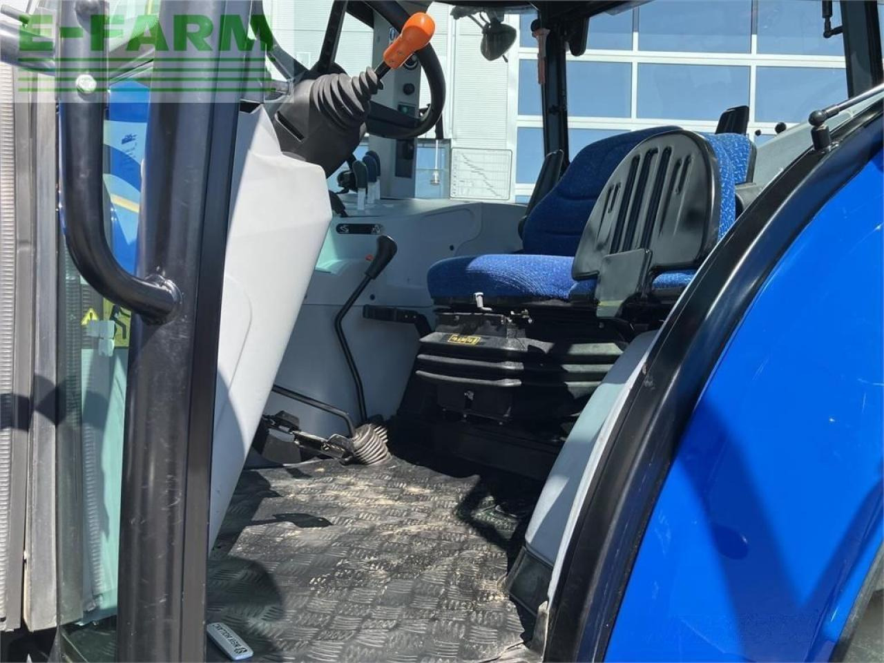 New Holland td5.85 - جرار: صور 5 New Holland td5.85 - جرار: صور 5
