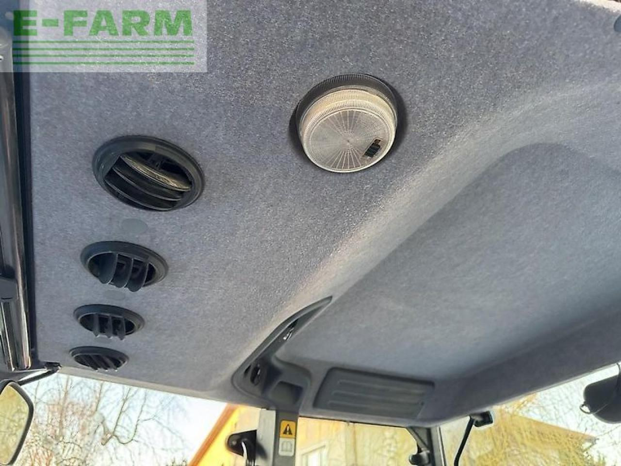 جرار New Holland tm175 powercommand: صور 12