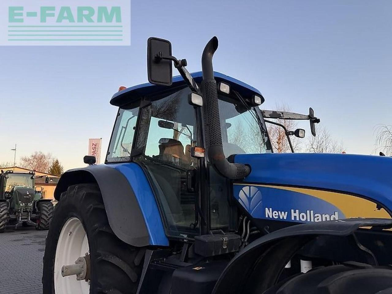 جرار New Holland tm175 powercommand: صور 19