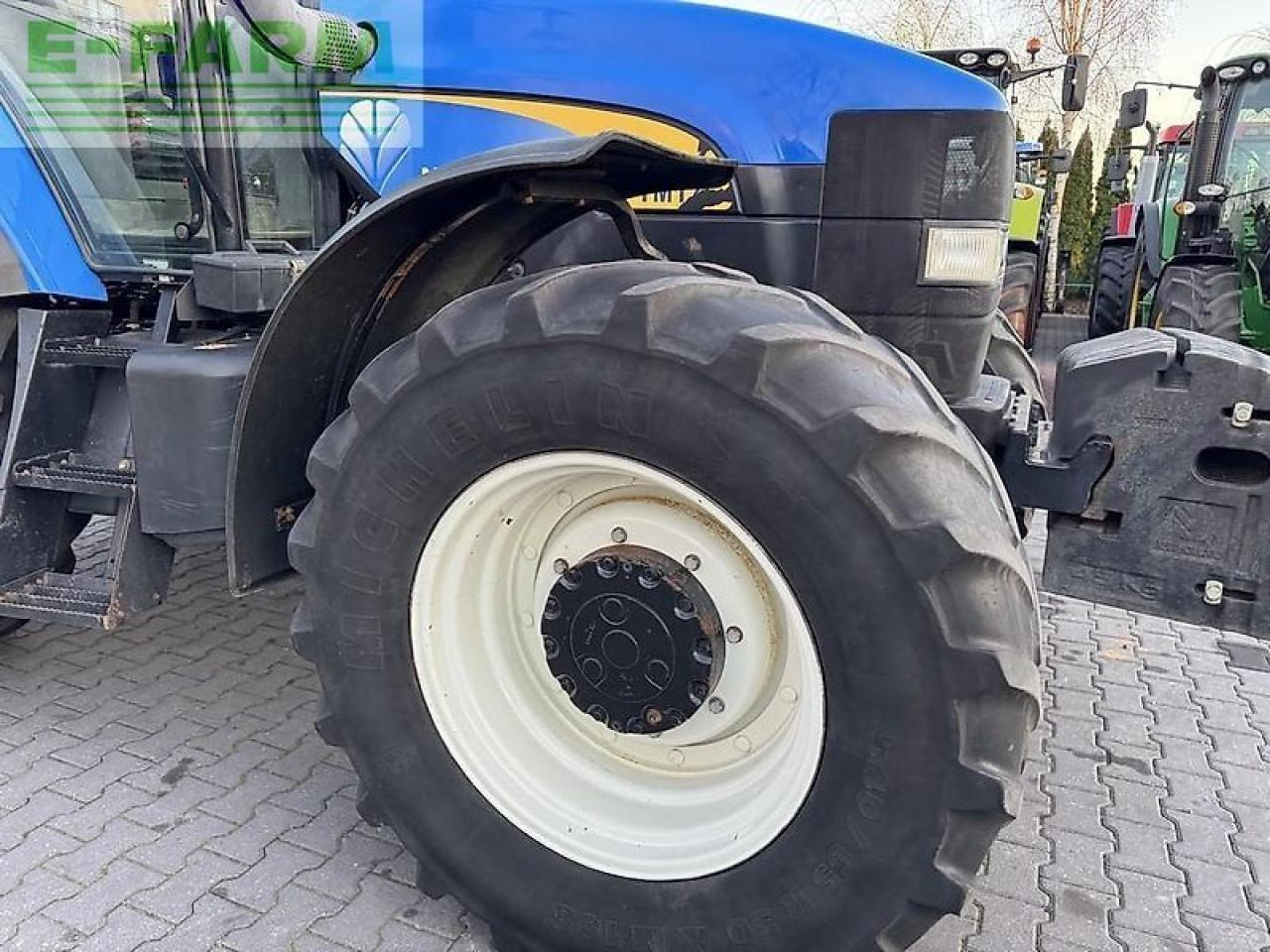 جرار New Holland tm175 powercommand: صور 18
