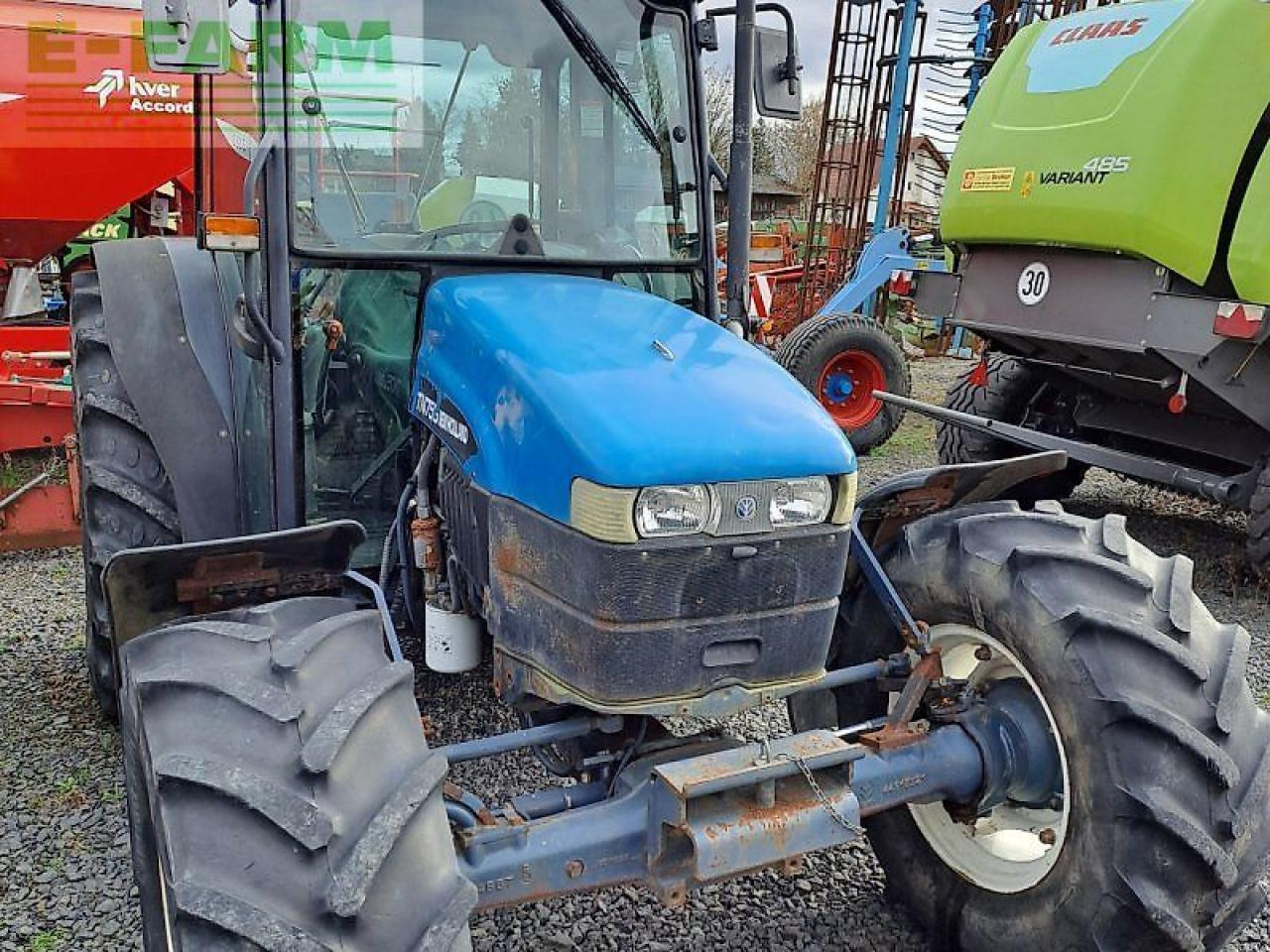 جرار New Holland tn 75 s S: صور 8