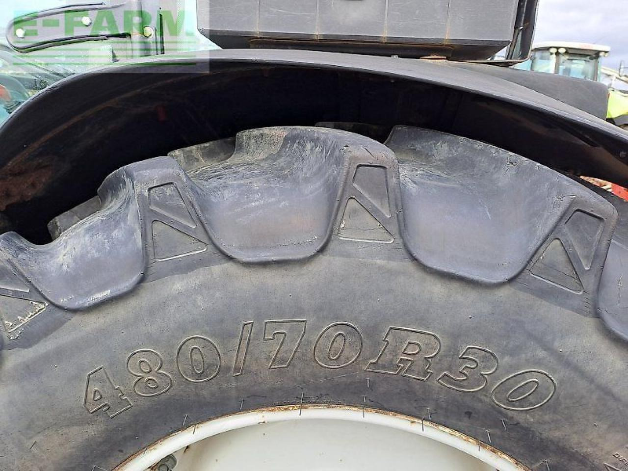 جرار New Holland tn 75 s S: صور 13