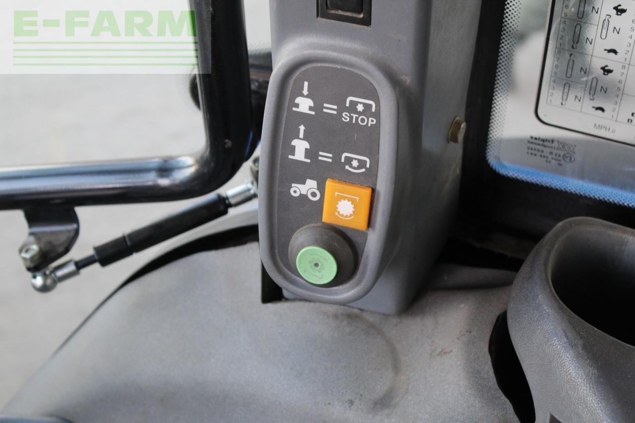 جرار New Holland ts115: صور 25