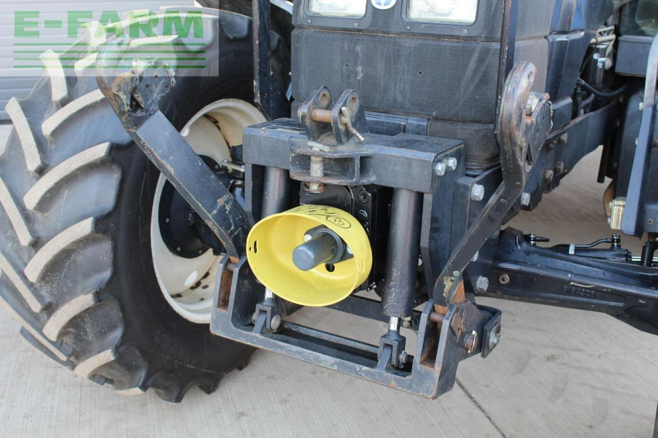 جرار New Holland ts115: صور 7