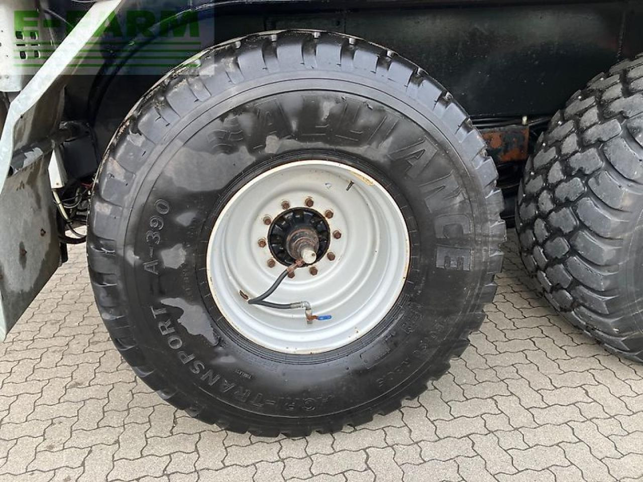 آلات الأسمدة Peecon eur-200 mit turbokranarm (kaweco): صور 8