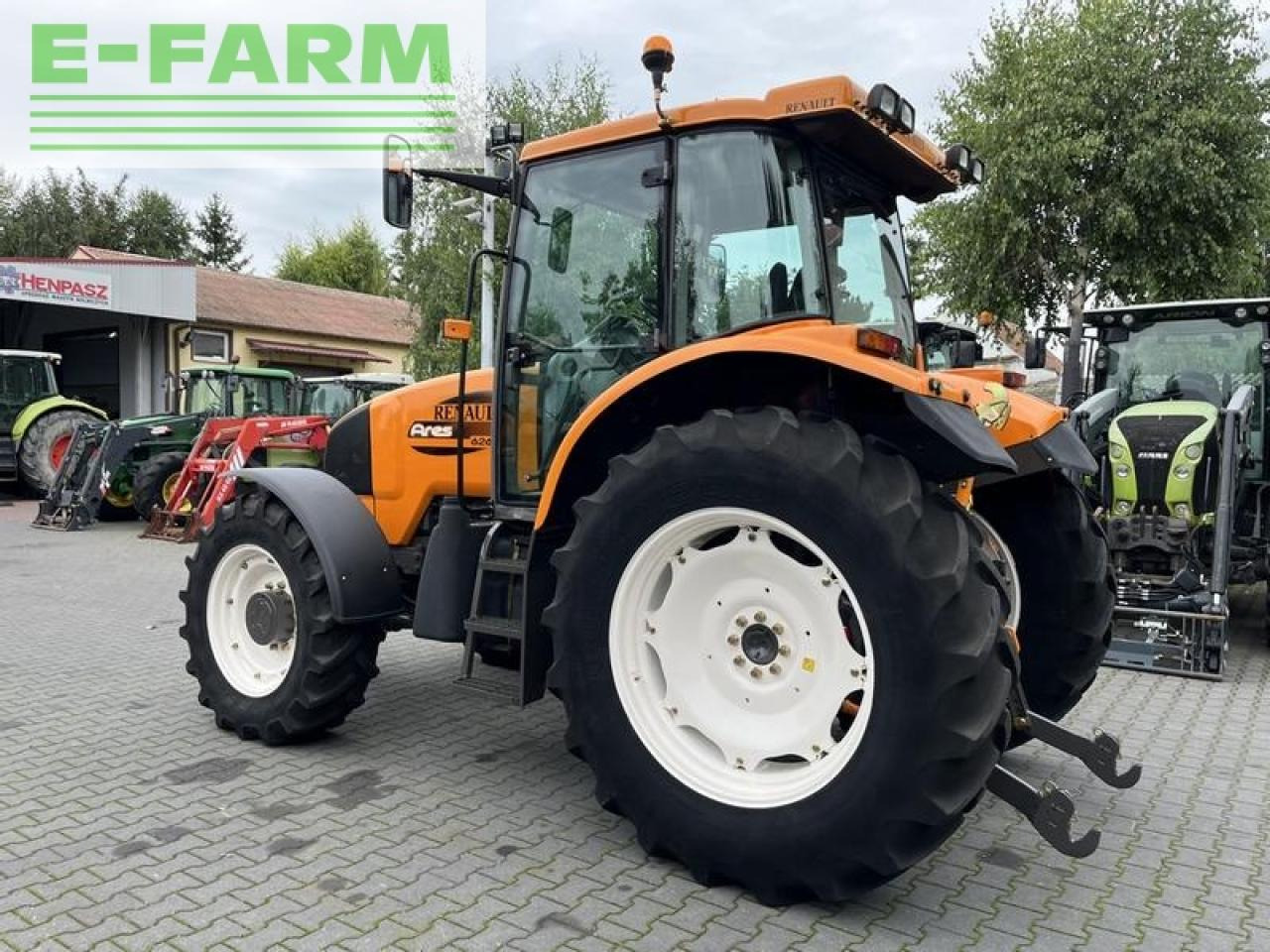 جرار Renault ares 626 rz: صور 8