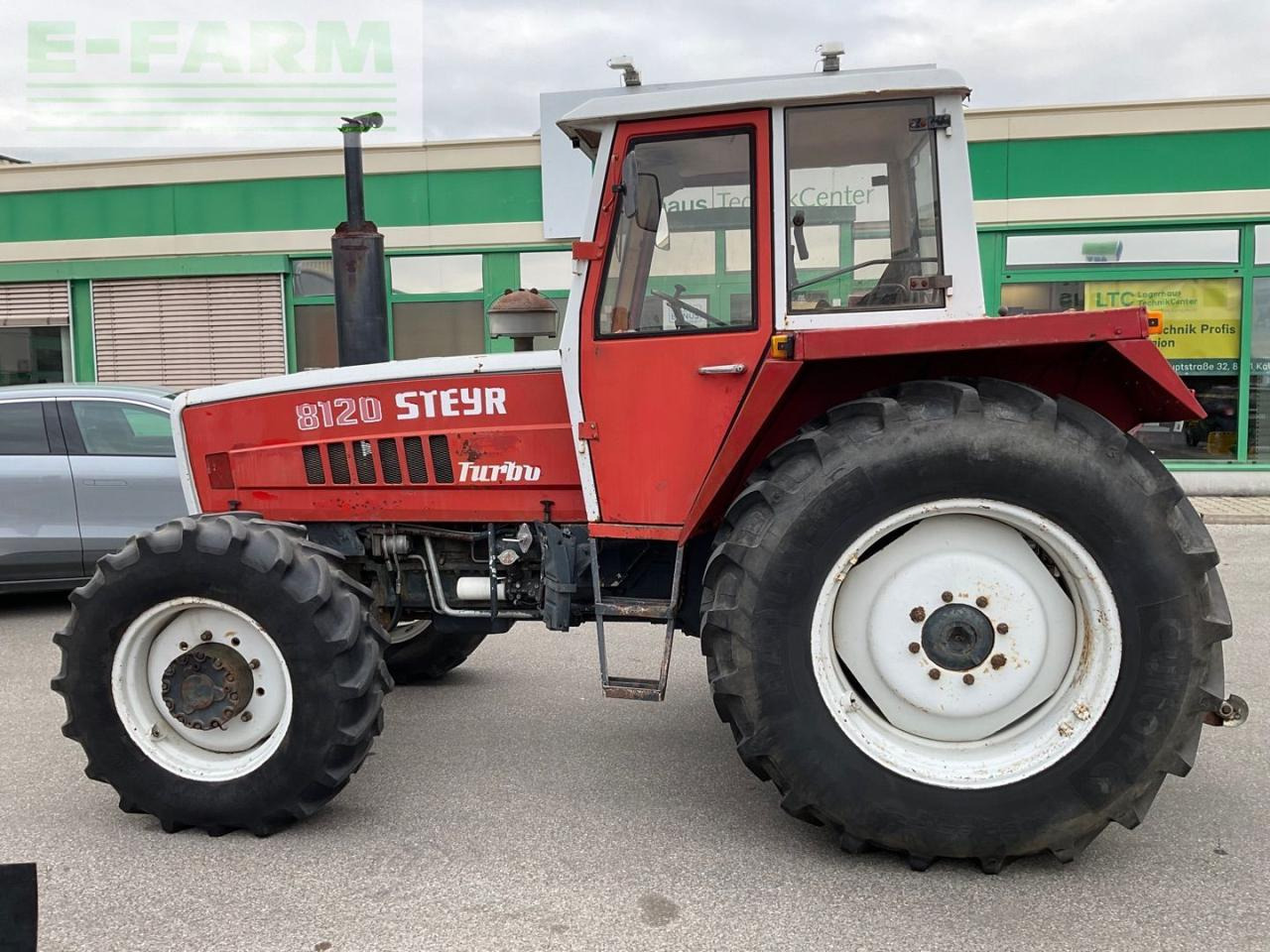 Steyr 8120 - جرار: صور 2 Steyr 8120 - جرار: صور 2