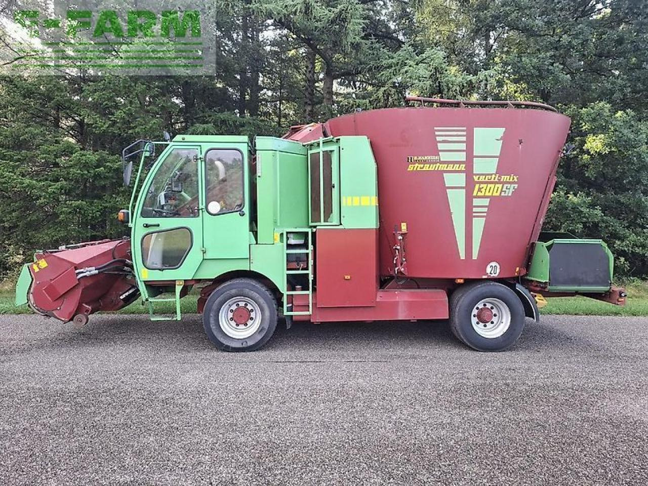 Strautmann verti-mix 1300 sf - المعدات لتربية الماشية: صور 2 Strautmann verti-mix 1300 sf - المعدات لتربية الماشية: صور 2