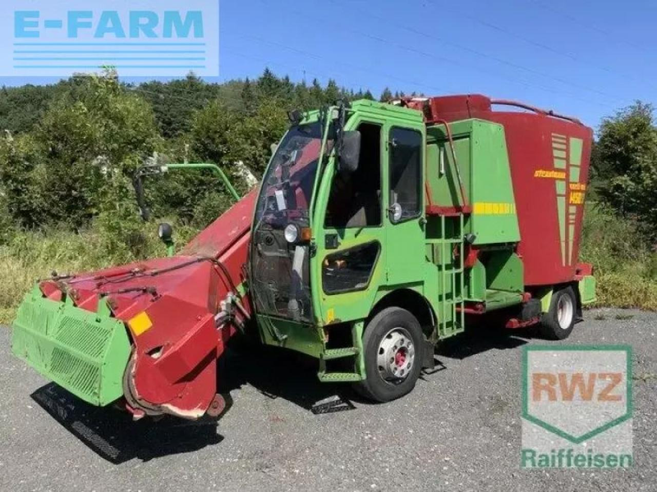 Strautmann verti-mix 1450 sf - المعدات لتربية الماشية: صور 1 Strautmann verti-mix 1450 sf - المعدات لتربية الماشية: صور 1