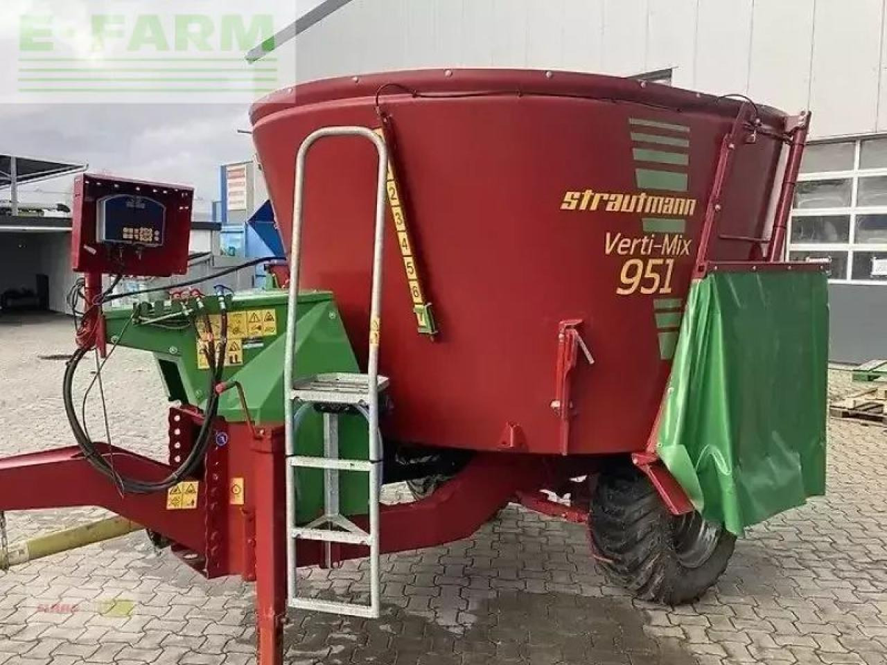 Strautmann verti-mix 951 - المعدات لتربية الماشية: صور 1 Strautmann verti-mix 951 - المعدات لتربية الماشية: صور 1