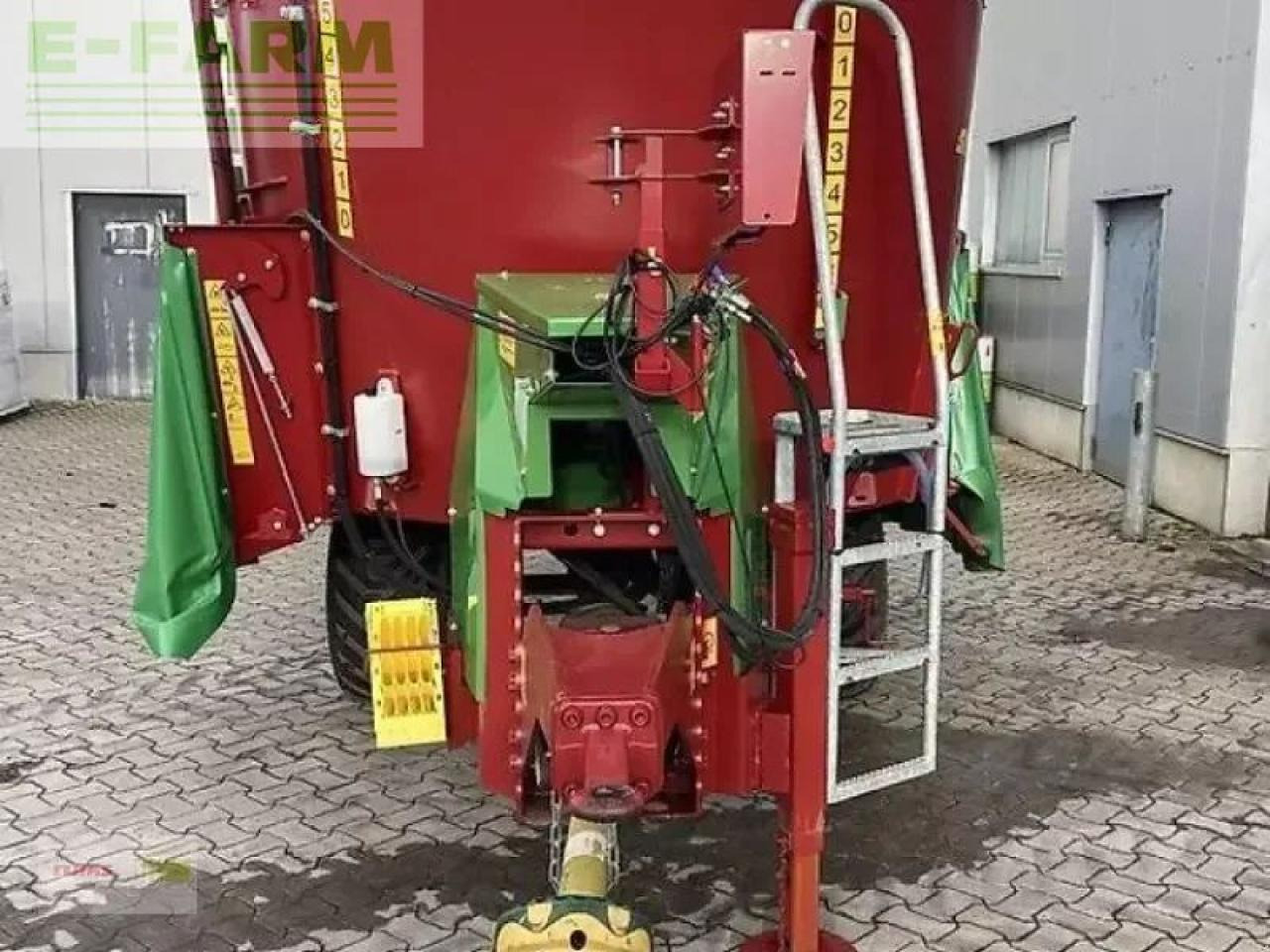 Strautmann verti-mix 951 - المعدات لتربية الماشية: صور 2 Strautmann verti-mix 951 - المعدات لتربية الماشية: صور 2