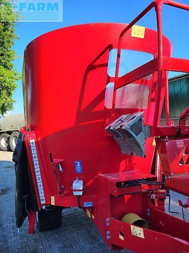 Trioliet 1-1200 silomix - المعدات لتربية الماشية: صور 5 Trioliet 1-1200 silomix - المعدات لتربية الماشية: صور 5