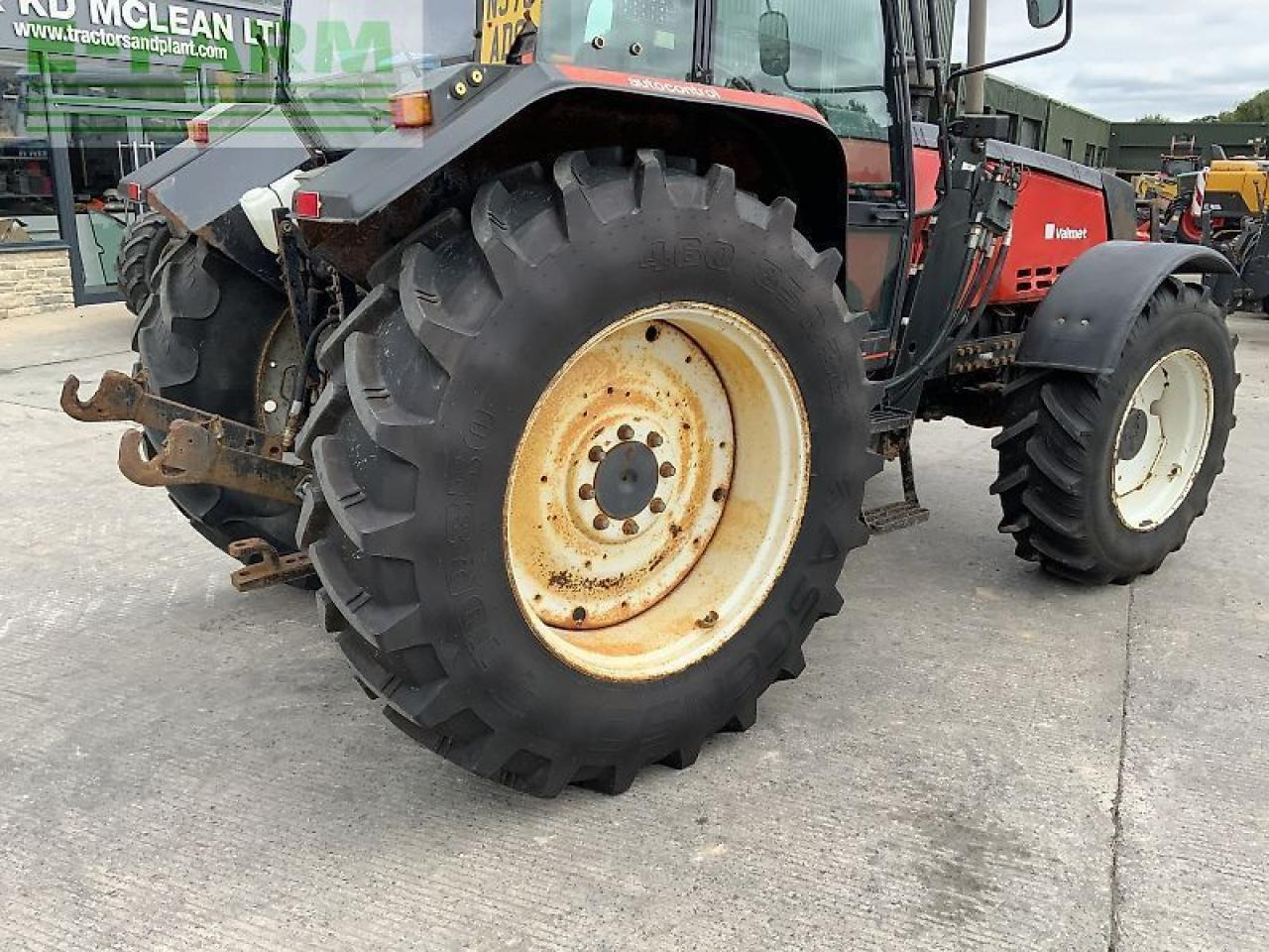 جرار Valmet 8100 twin track reverse drive tractor: صور 9