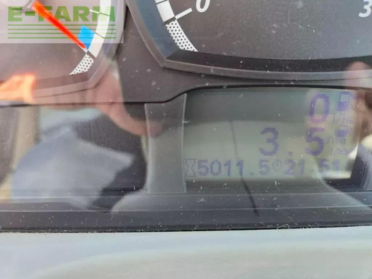 جرار Valtra n124 hitech h5 HiTech: صور 9 جرار Valtra n124 hitech h5 HiTech: صور 9