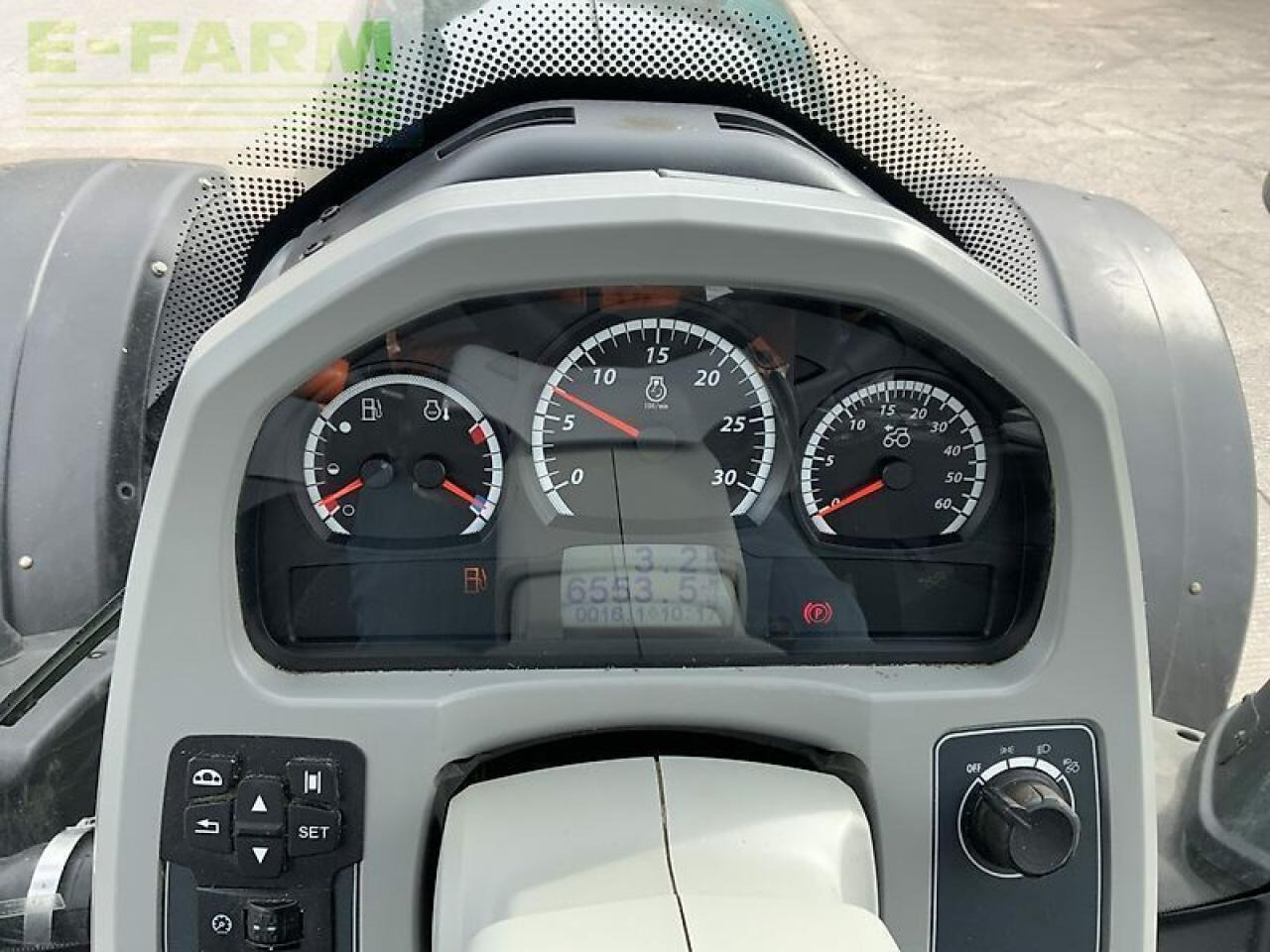 جرار Valtra t214 direct tractor (st22267) Direct: صور 23