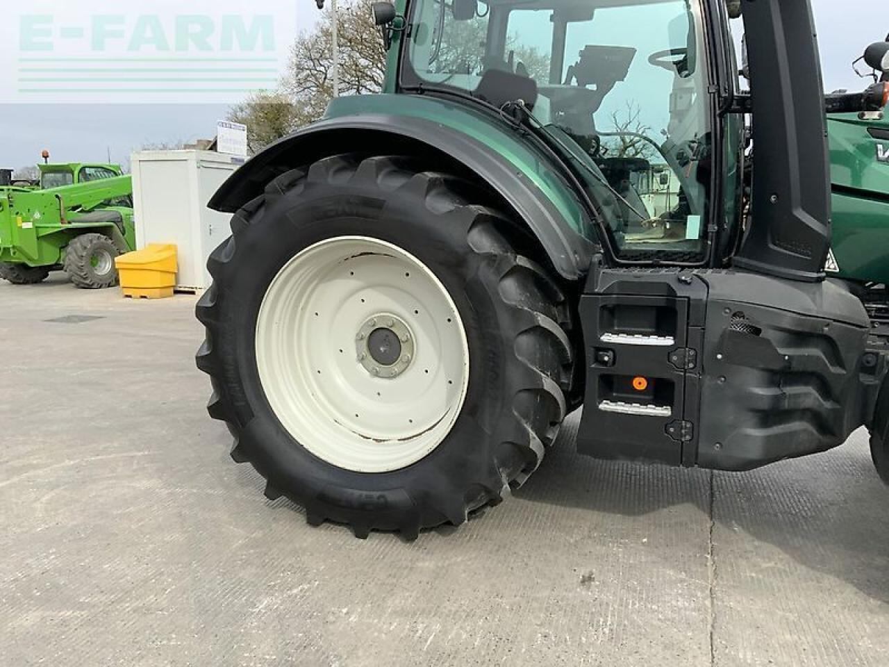 جرار Valtra t214 direct tractor (st22267) Direct: صور 11