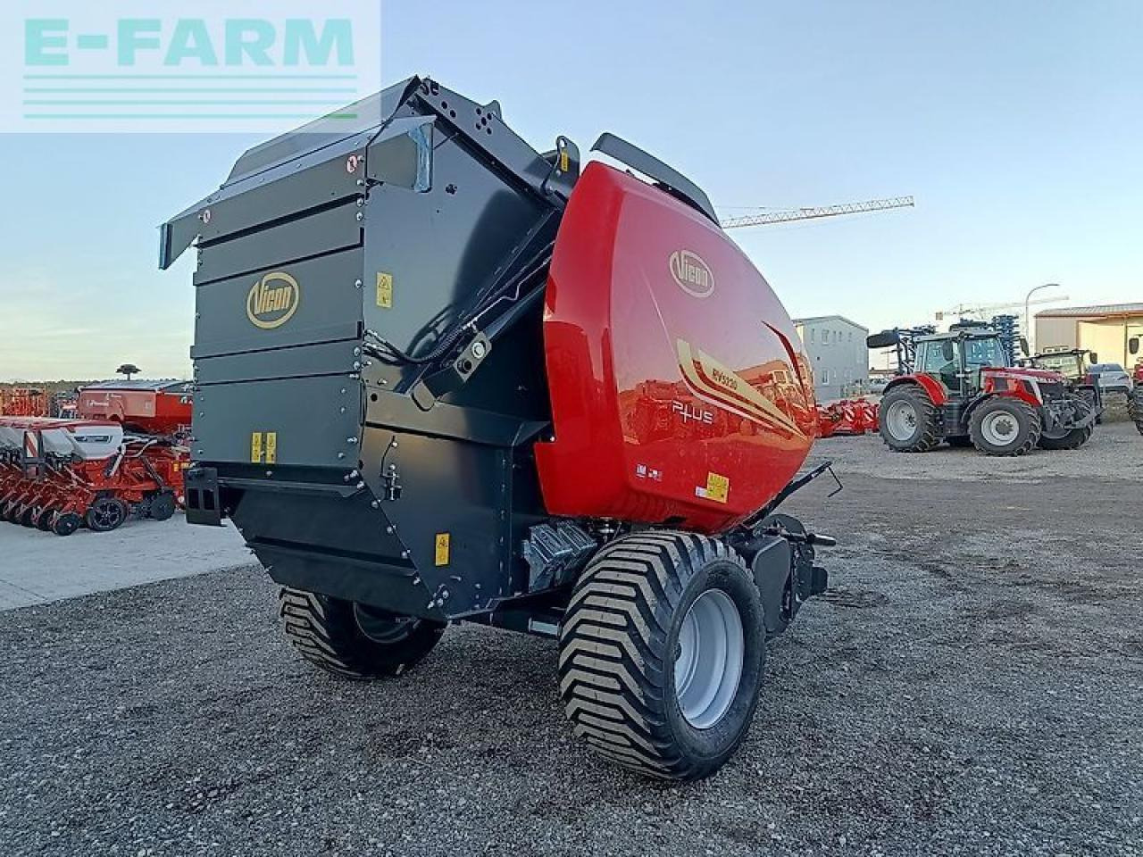 Vicon rv5220 plus sc-14 - مكبس البالات المستطيله: صور 5 Vicon rv5220 plus sc-14 - مكبس البالات المستطيله: صور 5