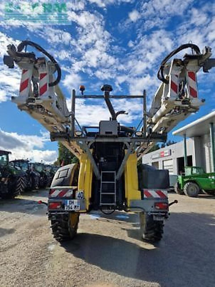 F40 - آلة الرش المقطورة: صور 5 F40 - آلة الرش المقطورة: صور 5