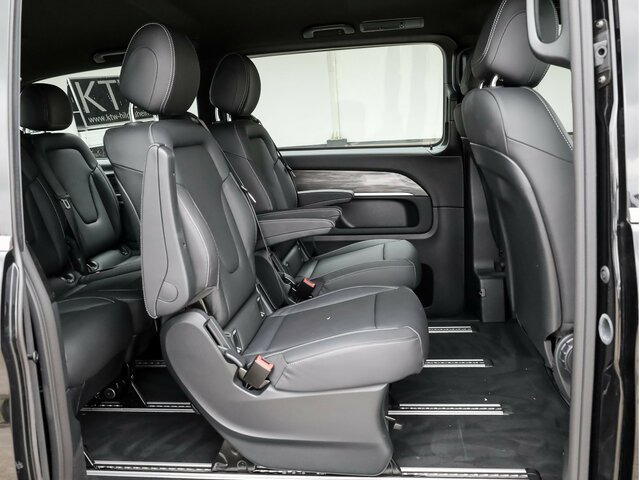 MERCEDES-BENZ EQV 300 Avantgarde Line,lang,7Sitze,2xKlima,LED - صغيرة, حافلة كهربائية: صور 4 MERCEDES-BENZ EQV 300 Avantgarde Line,lang,7Sitze,2xKlima,LED - صغيرة, حافلة كهربائية: صور 4