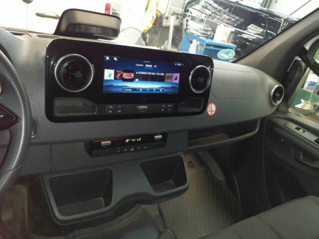 MERCEDES-BENZ Sprinter 317 CDI,3665mm,Automatik,Kamera... - فان: صور 5 MERCEDES-BENZ Sprinter 317 CDI,3665mm,Automatik,Kamera... - فان: صور 5