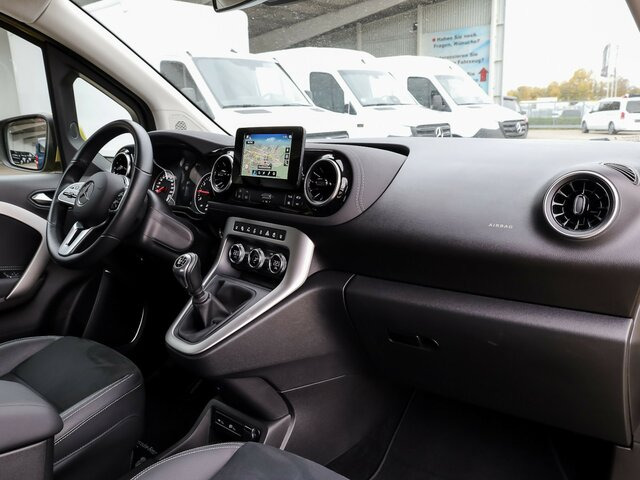 MERCEDES-BENZ T 180 Progressive,AMF Rollstuhlrampe,LED,Navi... - ميكروباص: صور 5 MERCEDES-BENZ T 180 Progressive,AMF Rollstuhlrampe,LED,Navi... - ميكروباص: صور 5