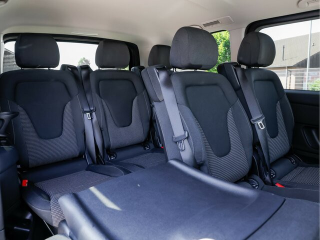 MERCEDES-BENZ V 220 d STYLE kompakt,8Sitzer,Standheizung,AHK - صغيرة, ميكروباص: صور 3 MERCEDES-BENZ V 220 d STYLE kompakt,8Sitzer,Standheizung,AHK - صغيرة, ميكروباص: صور 3