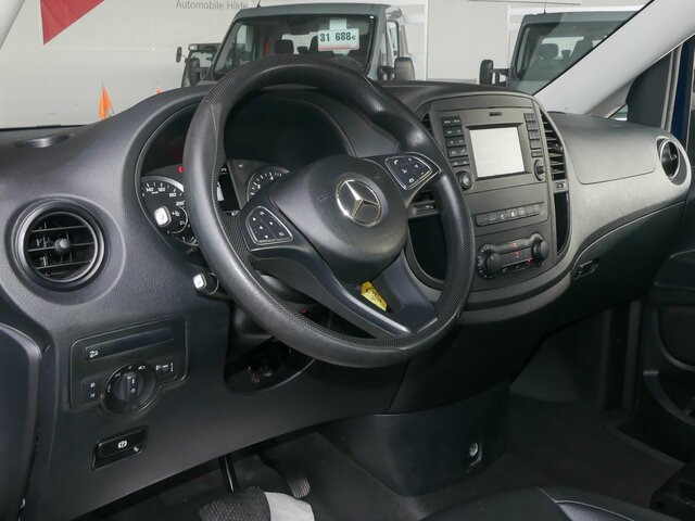 MERCEDES-BENZ Vito 114 TourerPro,Allrad,Automatik,8Sitzer - صغيرة, ميكروباص: صور 3 MERCEDES-BENZ Vito 114 TourerPro,Allrad,Automatik,8Sitzer - صغيرة, ميكروباص: صور 3