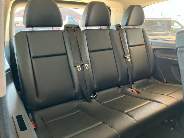 MERCEDES-BENZ Vito 116 TourerPro,lang,Allrad,8Sitzer,Automatik... - ميكروباص: صور 2 MERCEDES-BENZ Vito 116 TourerPro,lang,Allrad,8Sitzer,Automatik... - ميكروباص: صور 2