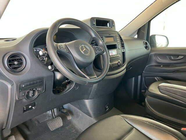 MERCEDES-BENZ Vito 116 TourerPro,lang,Allrad,8Sitzer,Automatik - صغيرة, ميكروباص: صور 5 MERCEDES-BENZ Vito 116 TourerPro,lang,Allrad,8Sitzer,Automatik - صغيرة, ميكروباص: صور 5