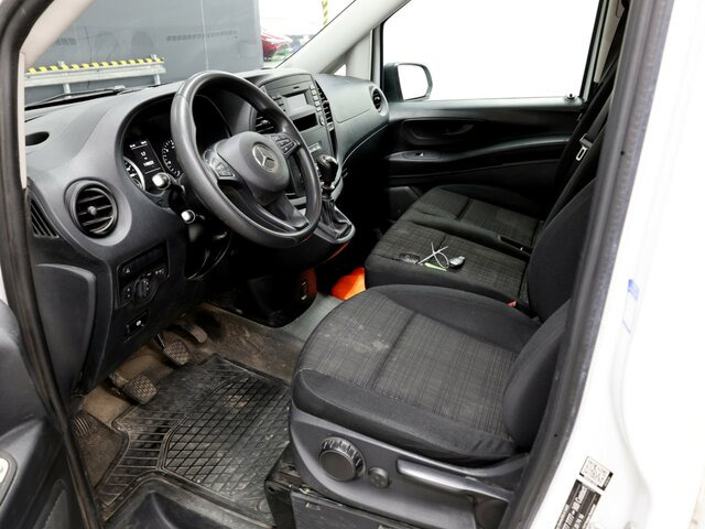 MERCEDES-BENZ Vito114CDI KA lang ,Klima,Sortimo Regalsystem... - فان المدمجة: صور 2 MERCEDES-BENZ Vito114CDI KA lang ,Klima,Sortimo Regalsystem... - فان المدمجة: صور 2
