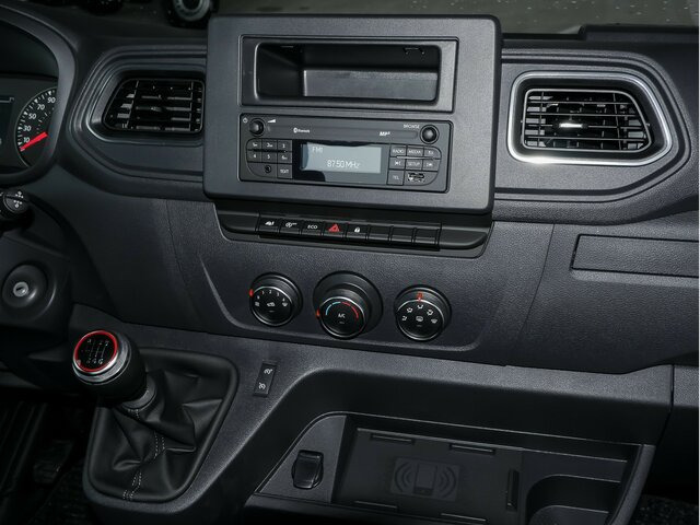 RENAULT Master Pritsche L4,3,5To,4200mm Ladefläche - الشاحنات الصغيرة المسطحة: صور 3 RENAULT Master Pritsche L4,3,5To,4200mm Ladefläche - الشاحنات الصغيرة المسطحة: صور 3