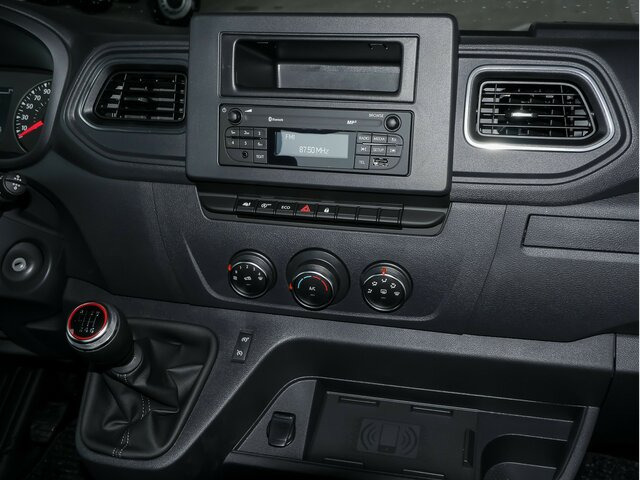 RENAULT Master Pritsche L4,3,5To,4200mm Ladefläche - الشاحنات الصغيرة المسطحة: صور 3 RENAULT Master Pritsche L4,3,5To,4200mm Ladefläche - الشاحنات الصغيرة المسطحة: صور 3