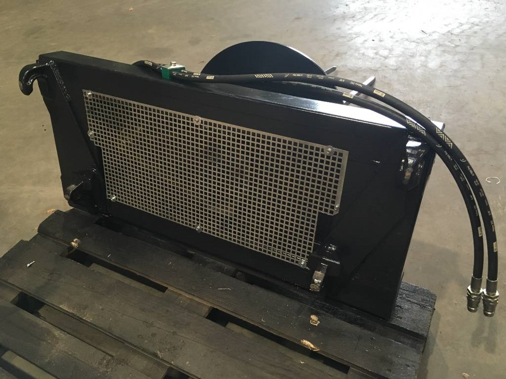 Pomi Rundballeafvikler - المعدات لتربية الماشية: صور 2 Pomi Rundballeafvikler - المعدات لتربية الماشية: صور 2