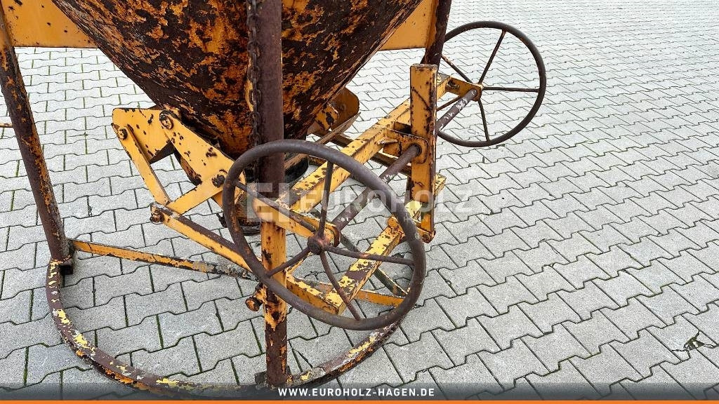 خزان الأسمنت Betonsilo Krankübel Betonbombe 750 l 1016 H: صور 8