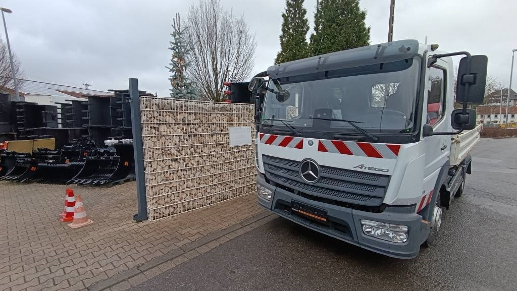Mercedes-Benz Atego 821, Meiller, 3-Seiten-Kipper, Automatik - قلابات: صور 2 Mercedes-Benz Atego 821, Meiller, 3-Seiten-Kipper, Automatik - قلابات: صور 2