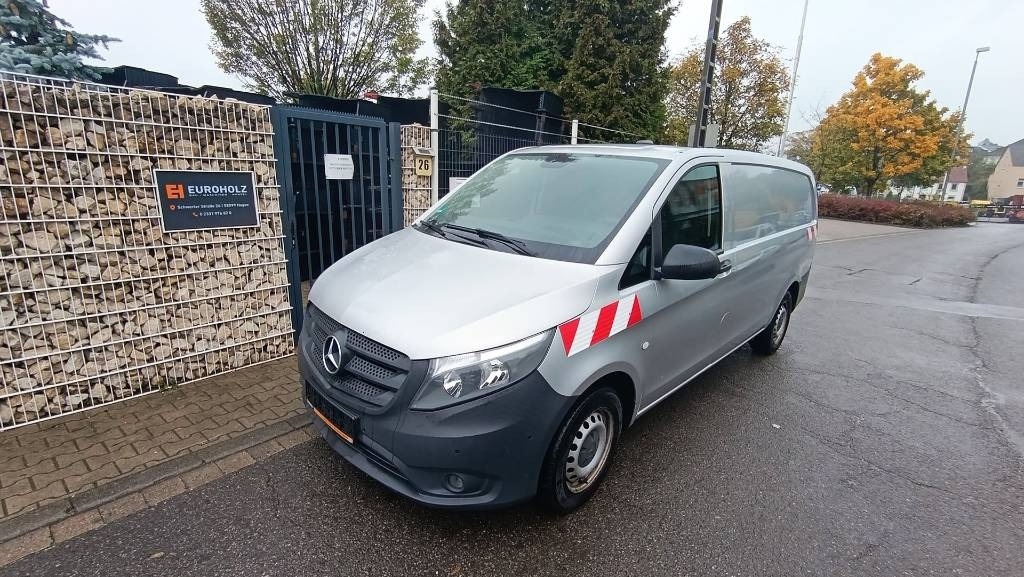 Mercedes-Benz Vito 114 CDI Werkstattschränke, Standheizung, PDC - الشاحنات الصغيرة صندوق مغلق: صور 1 Mercedes-Benz Vito 114 CDI Werkstattschränke, Standheizung, PDC - الشاحنات الصغيرة صندوق مغلق: صور 1