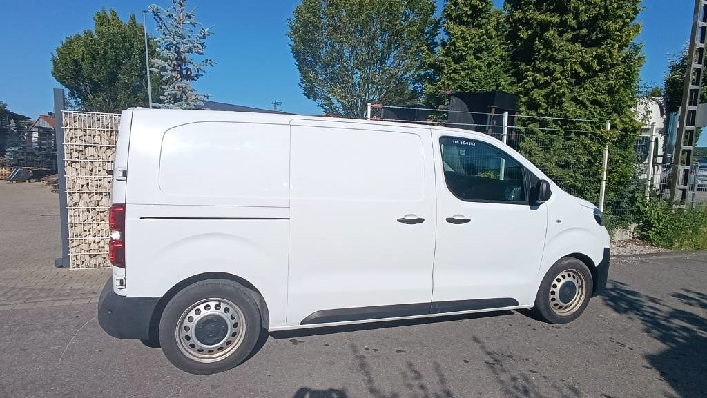 Toyota Proace 1.6 D, Transporter Kasten Schiebetür Klima - الشاحنات الصغيرة صندوق مغلق: صور 3 Toyota Proace 1.6 D, Transporter Kasten Schiebetür Klima - الشاحنات الصغيرة صندوق مغلق: صور 3