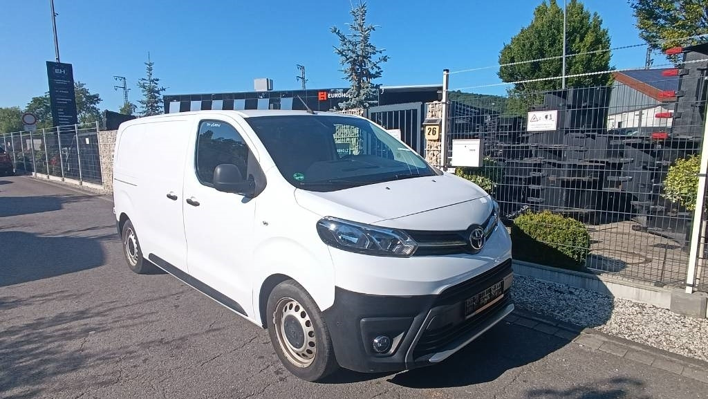 Toyota Proace 1.6 D, Transporter Kasten Schiebetür Klima - الشاحنات الصغيرة صندوق مغلق: صور 2 Toyota Proace 1.6 D, Transporter Kasten Schiebetür Klima - الشاحنات الصغيرة صندوق مغلق: صور 2