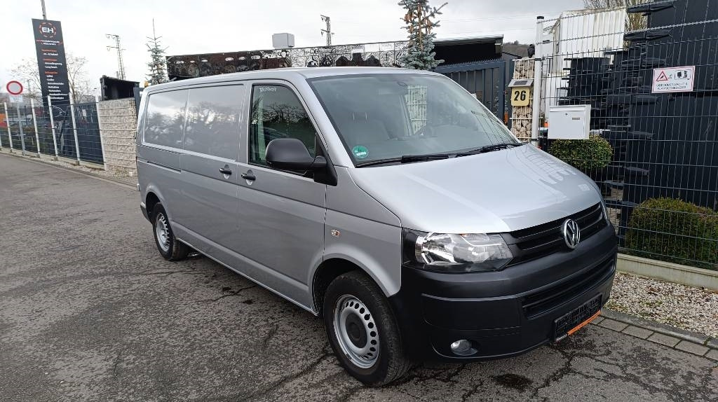 الشاحنات الصغيرة صندوق مغلق Volkswagen T5 2.0 TDI, Transporter, Kasten, Werkstattschränke: صور 25