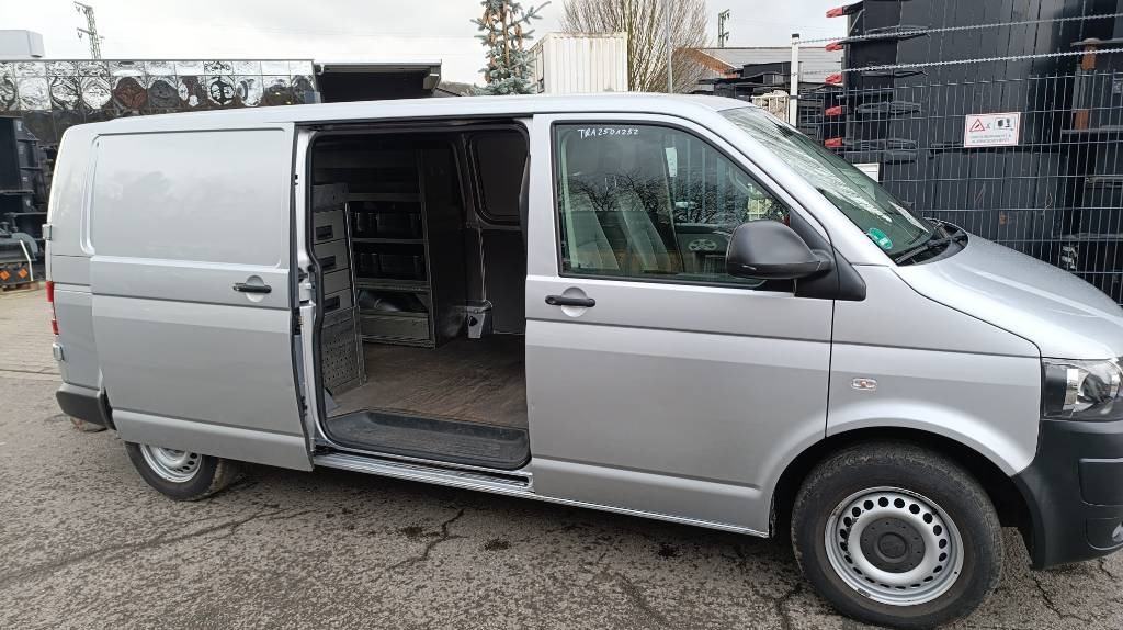الشاحنات الصغيرة صندوق مغلق Volkswagen T5 2.0 TDI, Transporter, Kasten, Werkstattschränke: صور 22