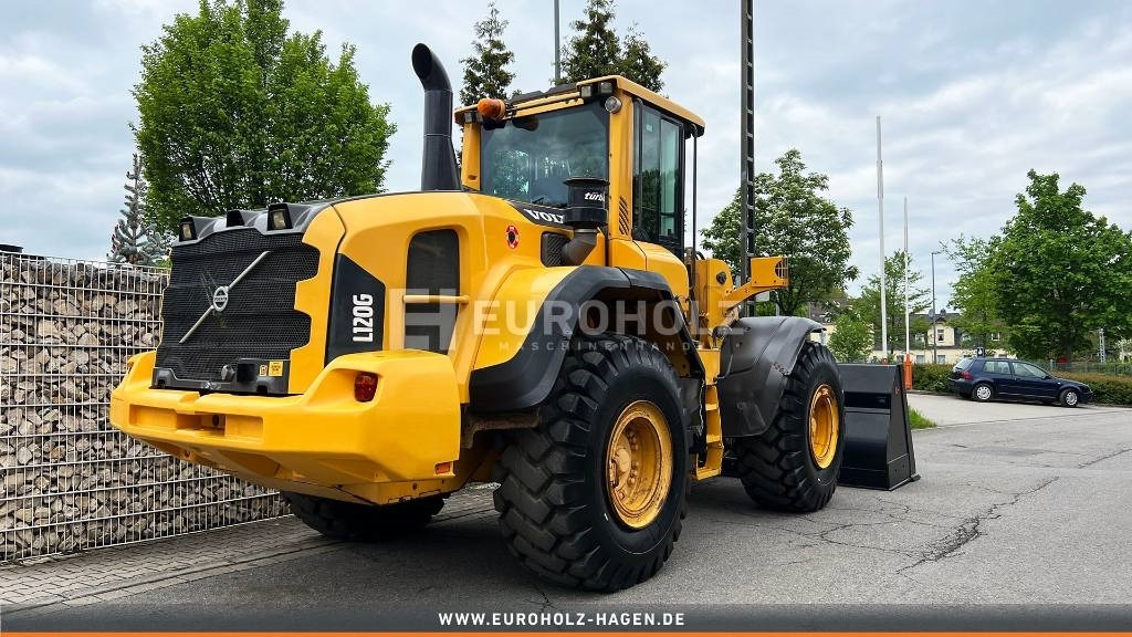 Volvo L 120 G mit Klima und SW, Reifen und Schaufel Neu - اللودر بعجل: صور 4 Volvo L 120 G mit Klima und SW, Reifen und Schaufel Neu - اللودر بعجل: صور 4