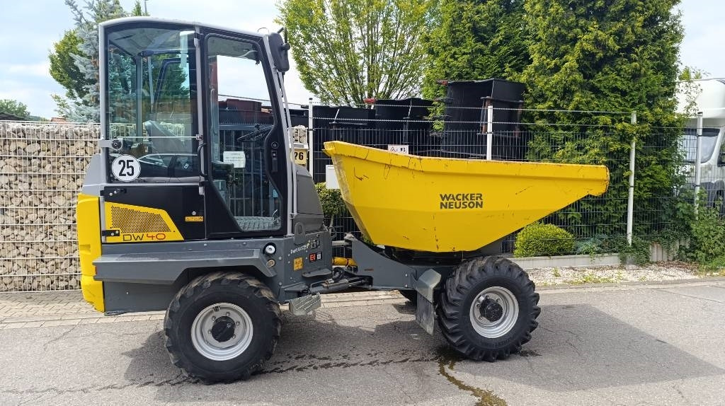 Wacker Neuson DW 40 Raddumper 2 Fahrstufen, Kabinenheizung, 4x4 - شاحنة قلابة صغيرة: صور 1 Wacker Neuson DW 40 Raddumper 2 Fahrstufen, Kabinenheizung, 4x4 - شاحنة قلابة صغيرة: صور 1