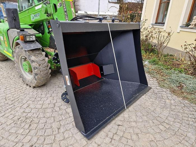 BIG BAG Füllschaufel mit Merlo ZM2 Aufnahme - معدات تكديس: صور 2 BIG BAG Füllschaufel mit Merlo ZM2 Aufnahme - معدات تكديس: صور 2