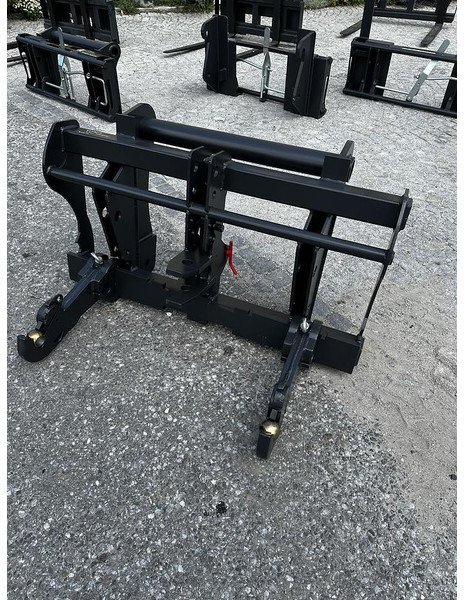 Big Adapter Bobcat Teleskoplader auf Dreipunkt Aufnahme - ملحقات: صور 1 Big Adapter Bobcat Teleskoplader auf Dreipunkt Aufnahme - ملحقات: صور 1