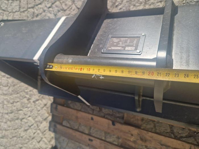 Big Böschungslöffel 140 cm mit Lehnhoff M03 Symblock Aufnahme - بكت: صور 3 Big Böschungslöffel 140 cm mit Lehnhoff M03 Symblock Aufnahme - بكت: صور 3