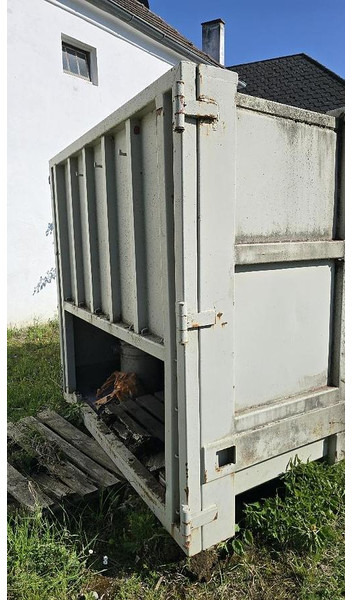 Big Hakenliftcontainer mit 5000 l Tank - خزان تخزين: صور 5 Big Hakenliftcontainer mit 5000 l Tank - خزان تخزين: صور 5