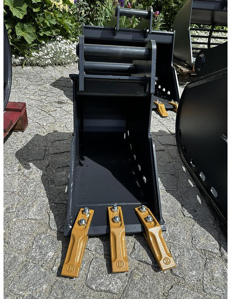 Big Tieflöffel 30cm mit MAR03 Aufnahme - بكت: صور 2 Big Tieflöffel 30cm mit MAR03 Aufnahme - بكت: صور 2